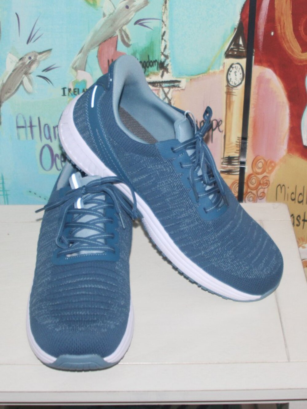 10a   LN MENS ORTHOFEET SNEAKERS - 11 1/2 2E WIDE BLUE